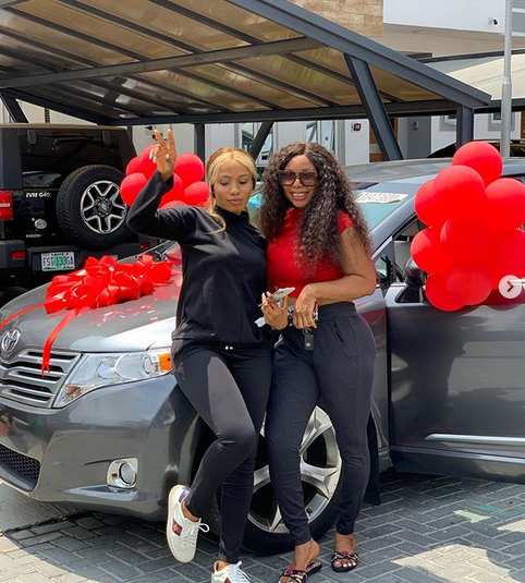 BBNaija 'Pepper Dem' Winner, Mercy Eke, gifts her elder sister Toyota Venza car for her birthday.jpg